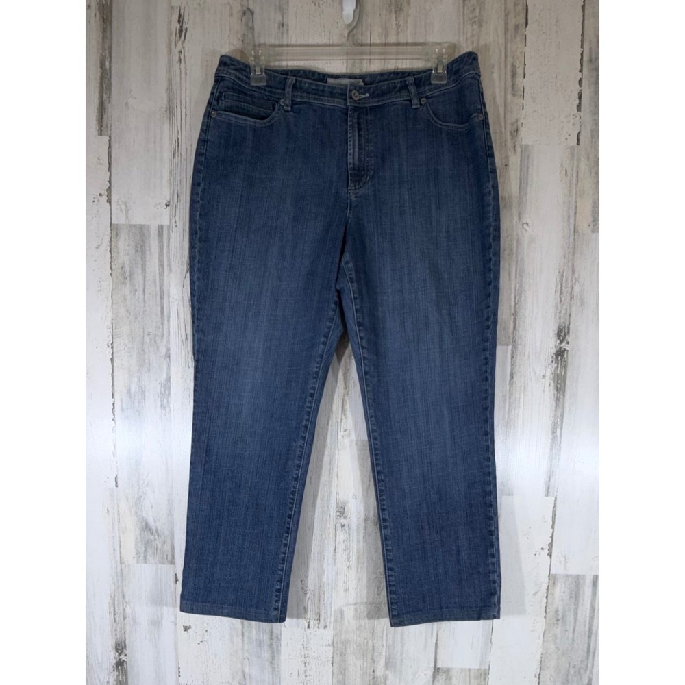 Chico's Women's Straight Leg Jeans in Medium Blue